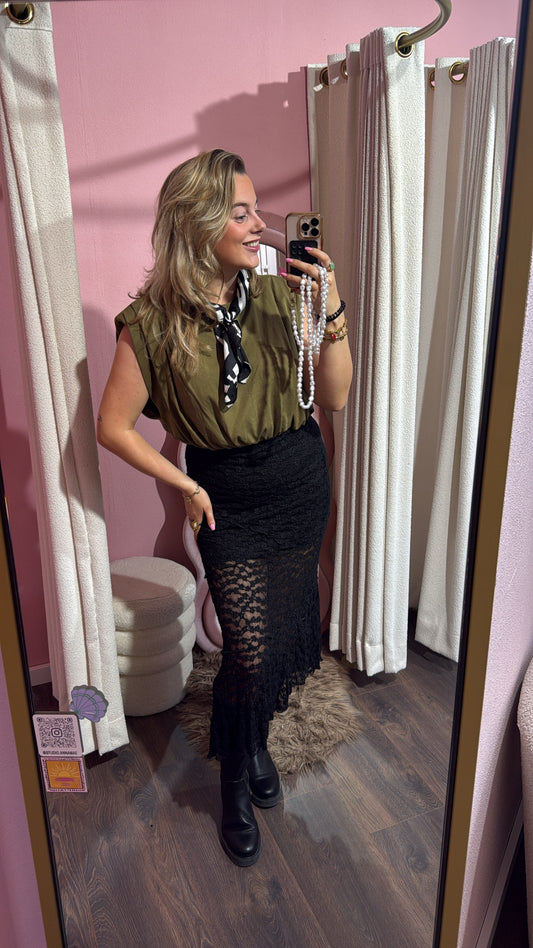 Lace skirt - Sisters Point