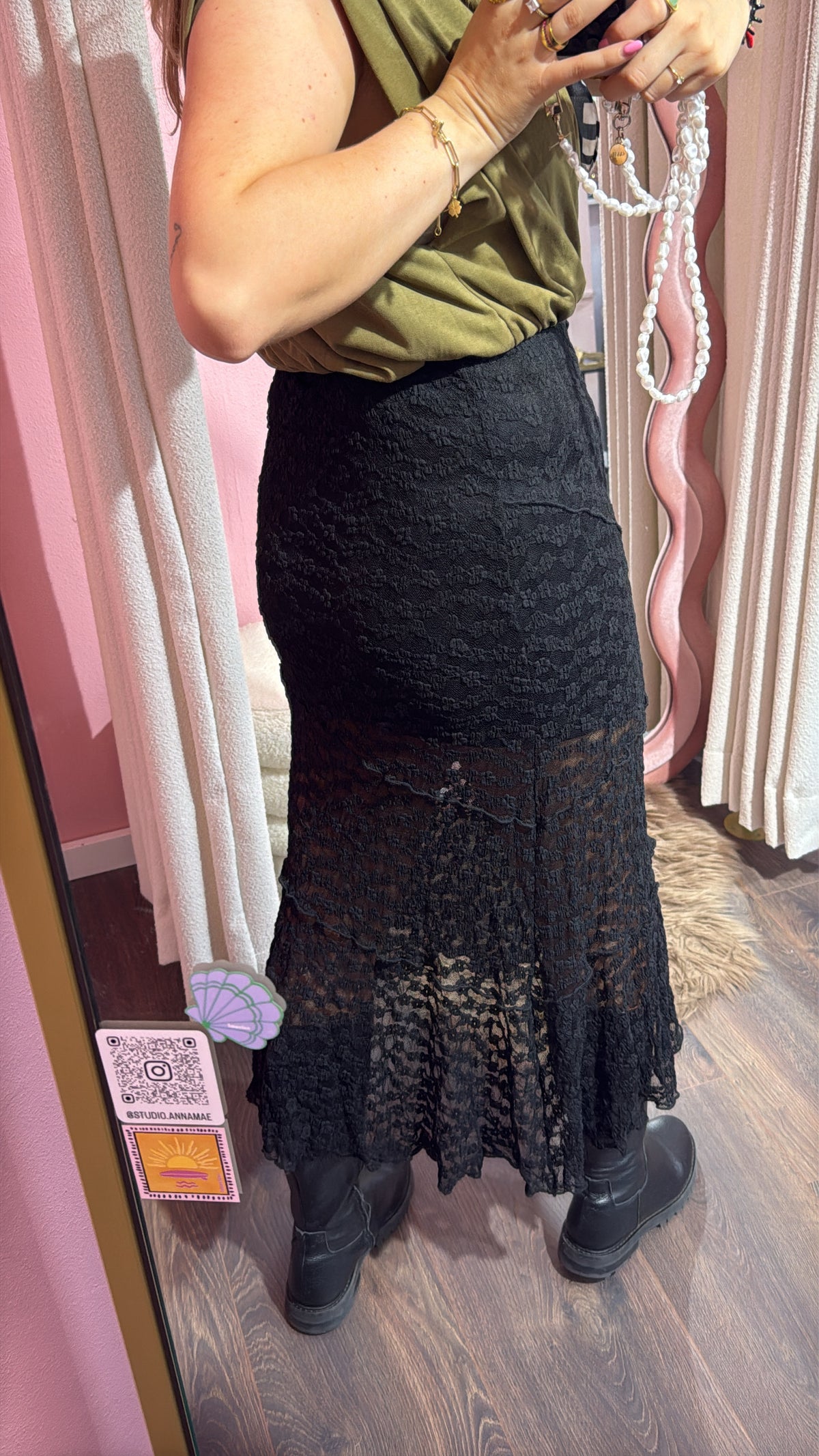 Lace skirt - Sisters Point