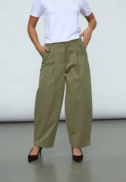 Edith Pants Army