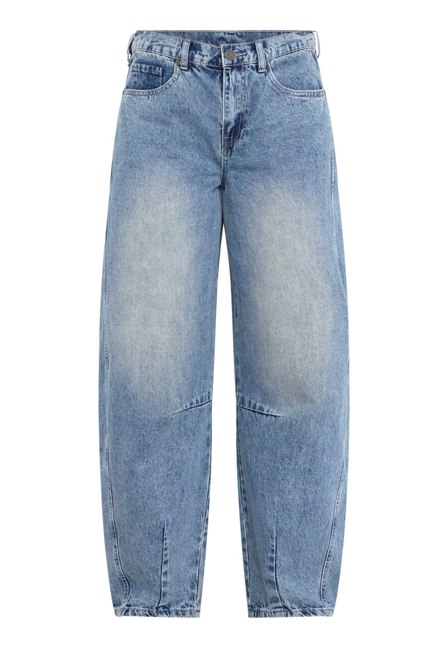 FIORA Barrel Jeans