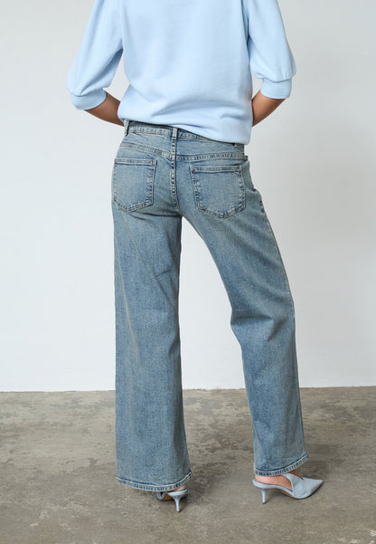 Jeans met riem - straight fit