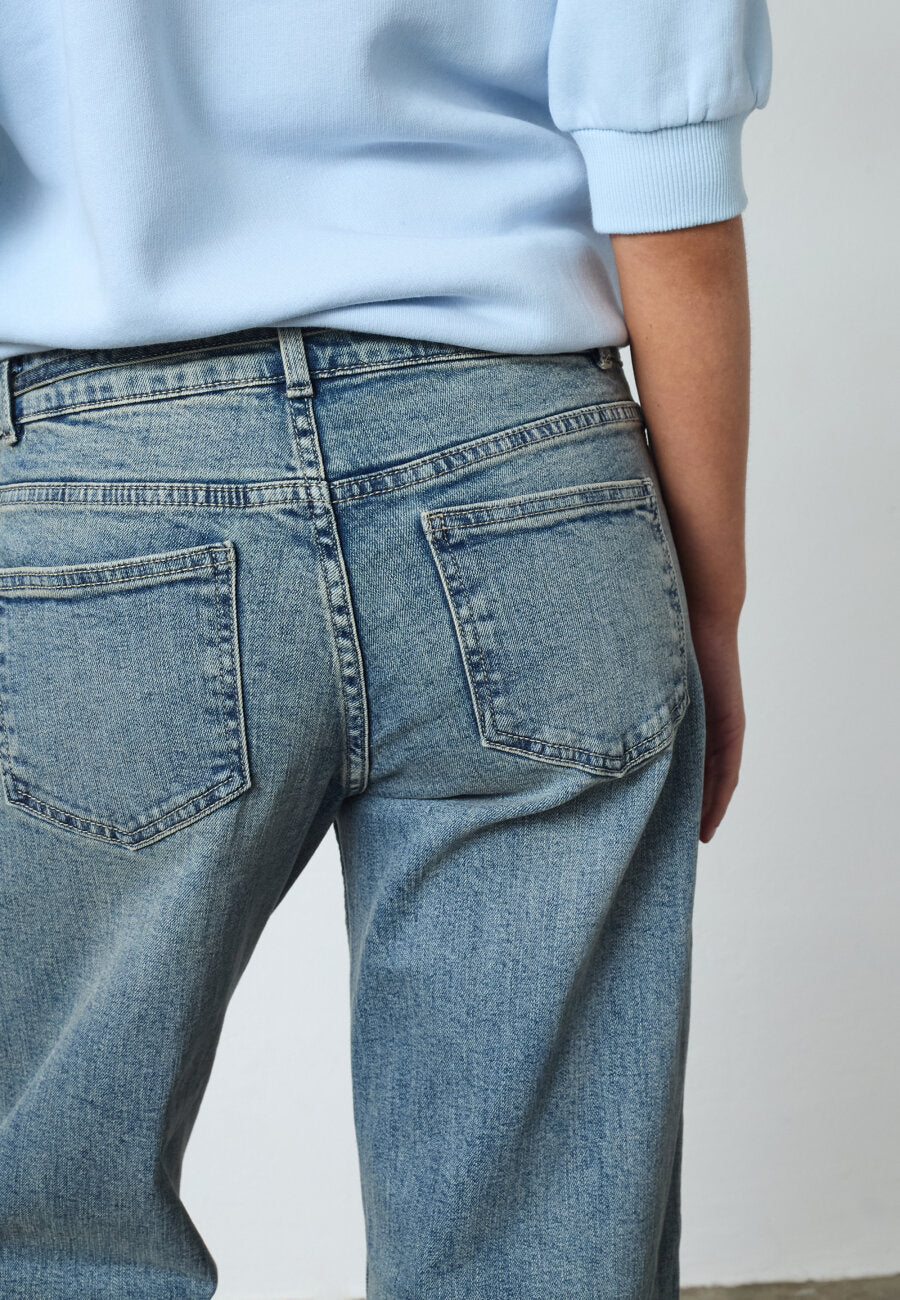 Jeans met riem - straight fit